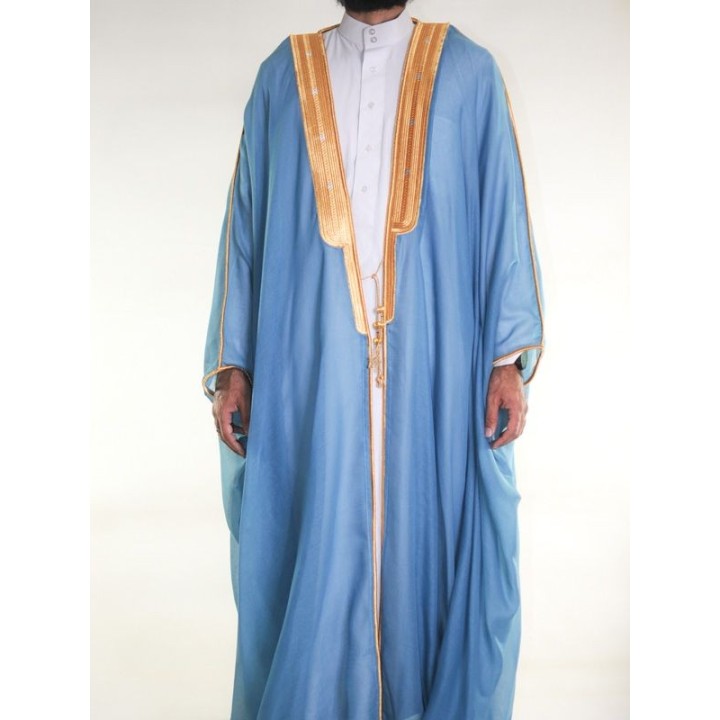 Bisht saoudien bleu clair