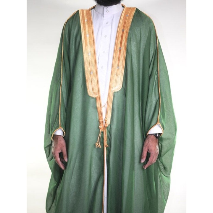 Bisht saoudien vert