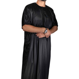 Qamis Ikaf Schwarz - Satin Stoff - Kurze Ärmel
