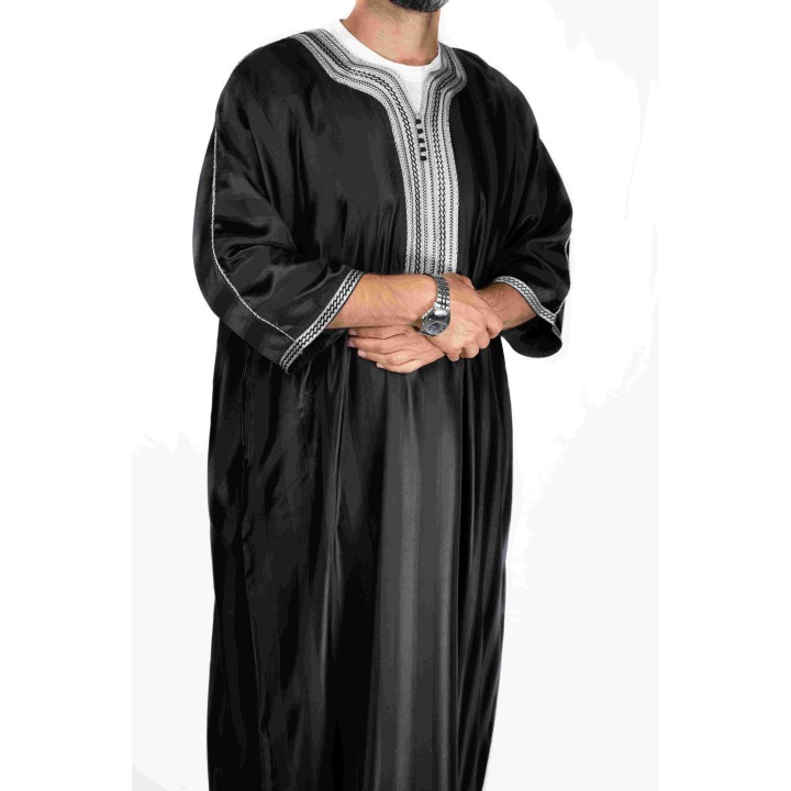 Set Qamis Privé Gandoura schwarz mit weißer Stickerei