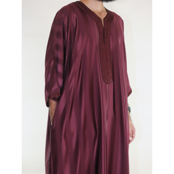 Gandoura marocaine Jawhara - Grenat / Broderie ton sur ton